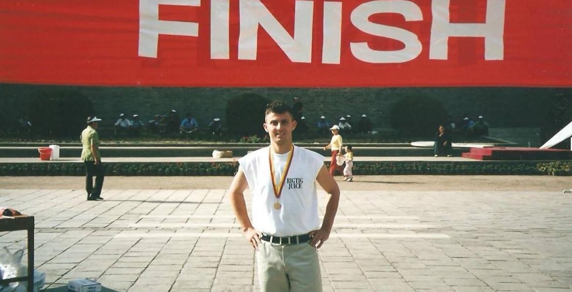 Bo at the Great Wall Marathon in 2001